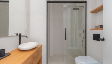 Resa Estates villa sant Jordi modern Ibiza for sale bathroom shower.jpg